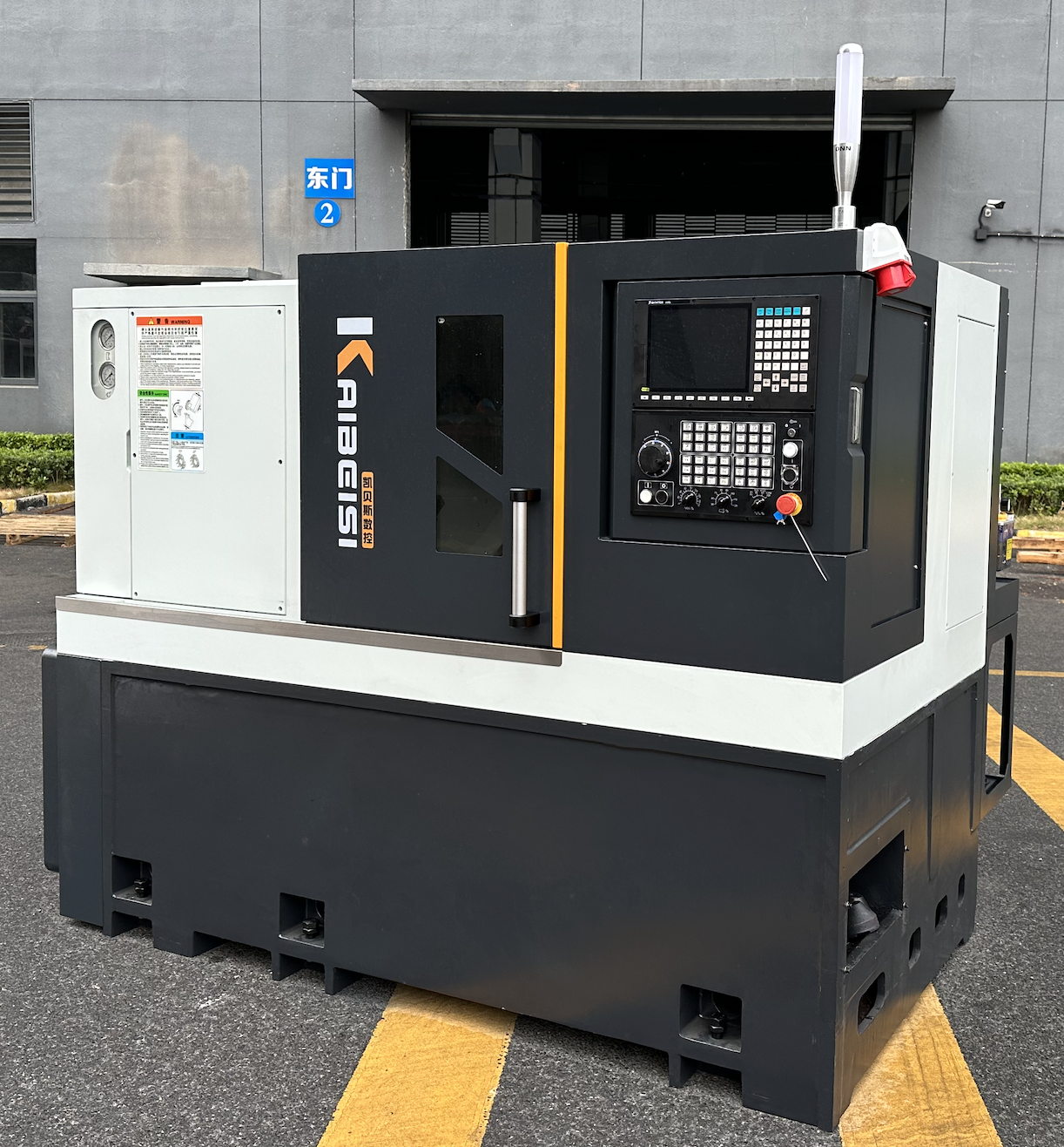 車銑(xian)復郃機(ji)(無Y軸(zhou)/帶(dai)尾(wei)座(zuo))